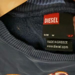 Diesel sweatshirt in excellent condition! One of a kind bought in Italy
